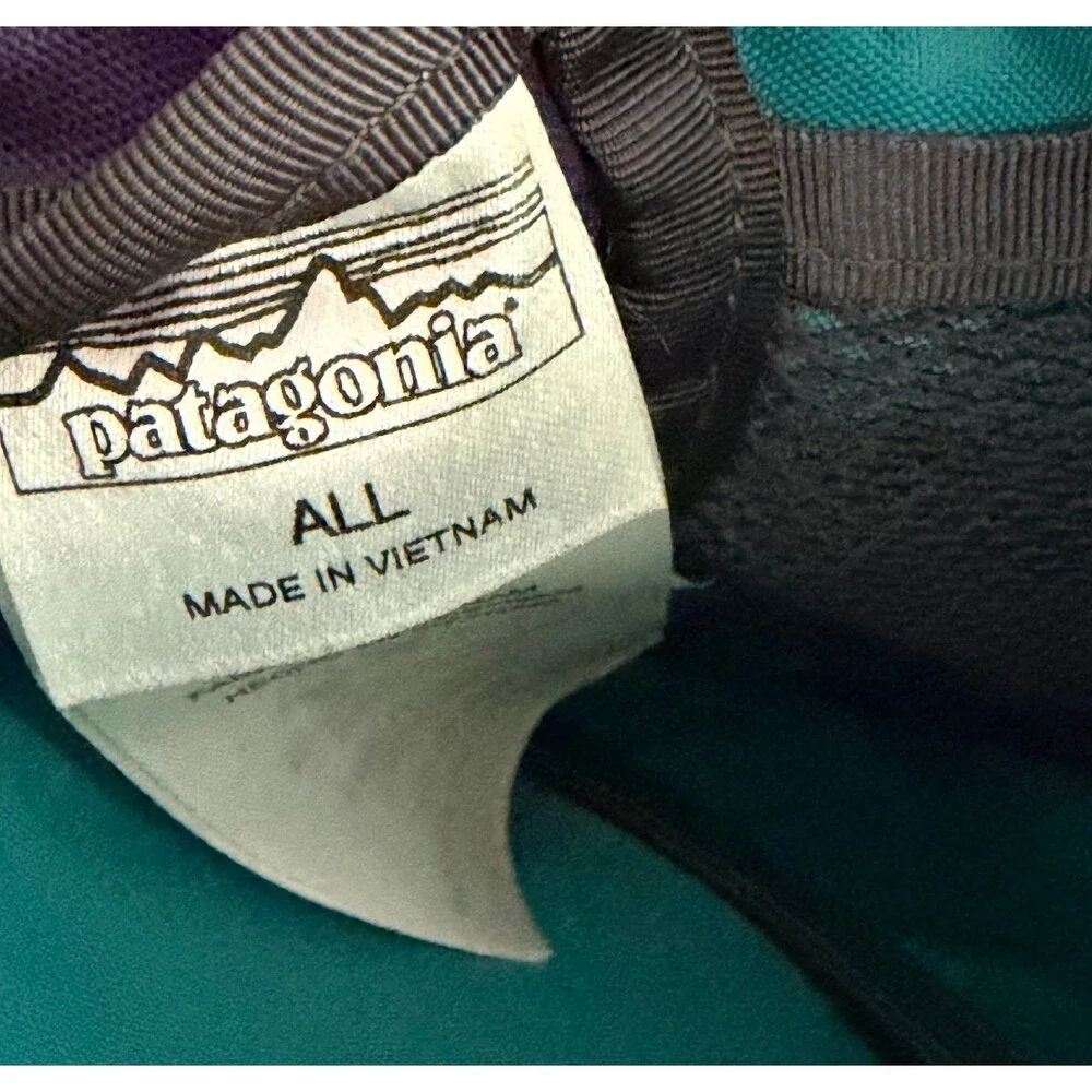 Patagonia Atom 8L Sling Bag Backpack Purple Teal